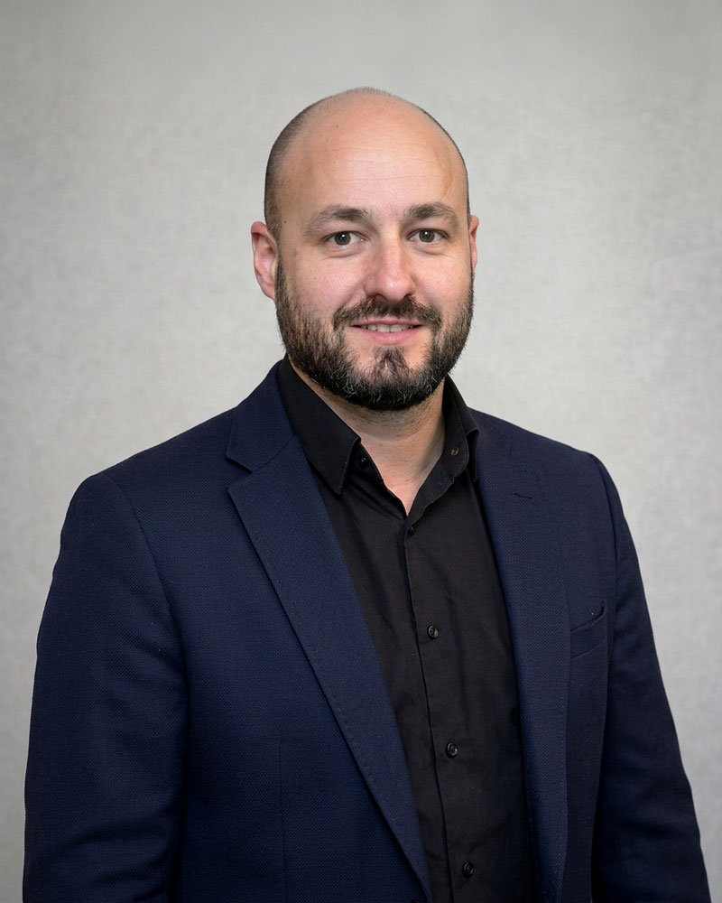 Éric Martischang, Co-fondateur